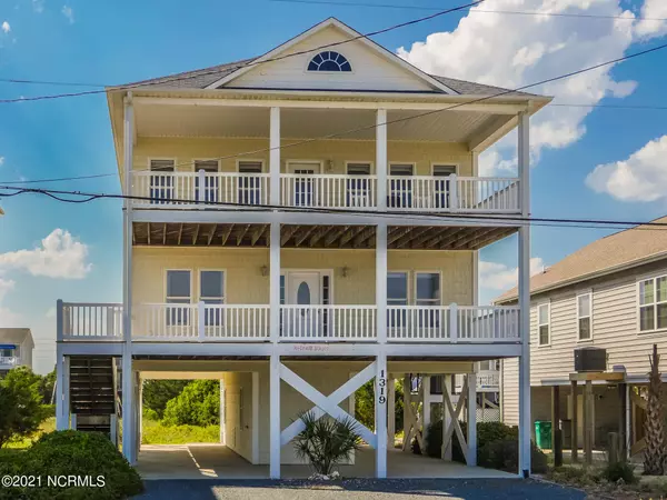 Surf City, NC 28445,1319 N Topsail DR