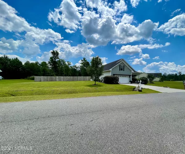 Jacksonville, NC 28540,208 Blue Creek Farms DR