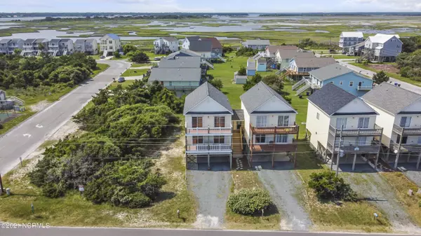 North Topsail Beach, NC 28460,2255 New River Inlet RD