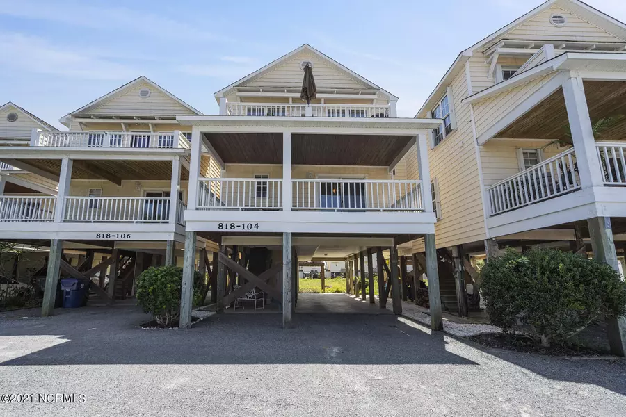 818 N New River DR #104, Surf City, NC 28445