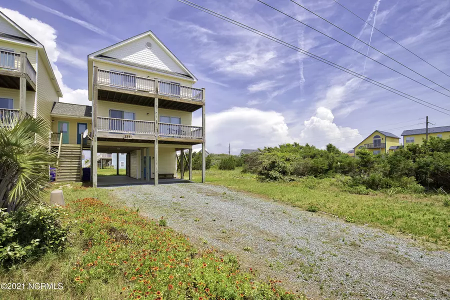 2261 New River Inlet RD, North Topsail Beach, NC 28460