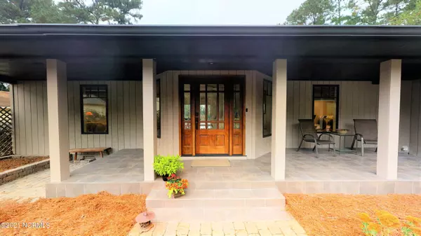 Oriental, NC 28571,1117 Yardarm DR