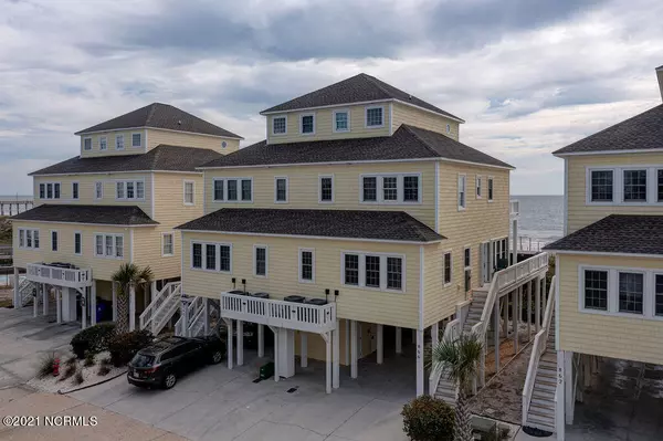 North Topsail Beach, NC 28460,866 Villas DR