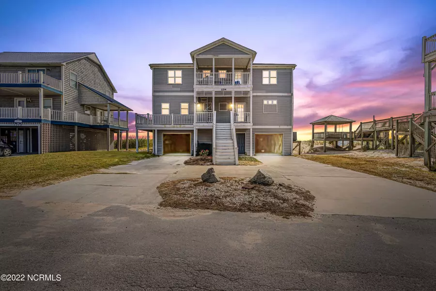 1214 New River Inlet RD, North Topsail Beach, NC 28460