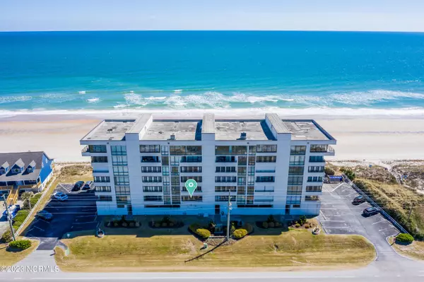 North Topsail Beach, NC 28460,4110 Island DR #Unit 104