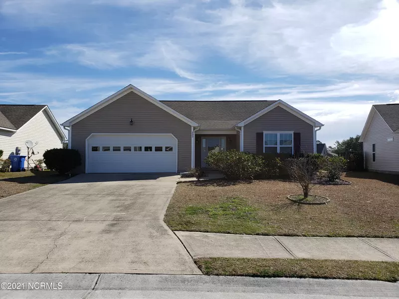 232 Red Carnation DR, Holly Ridge, NC 28445