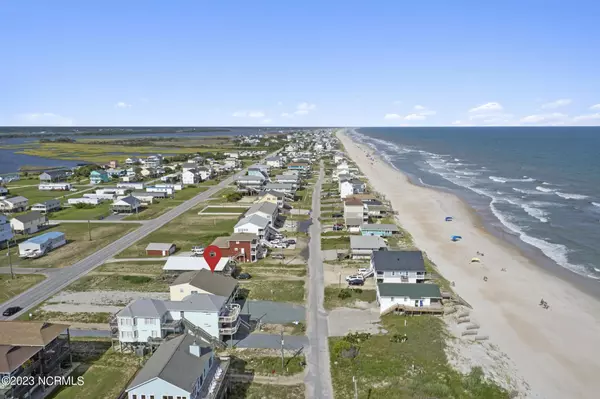 North Topsail Beach, NC 28460,219 Seashore DR