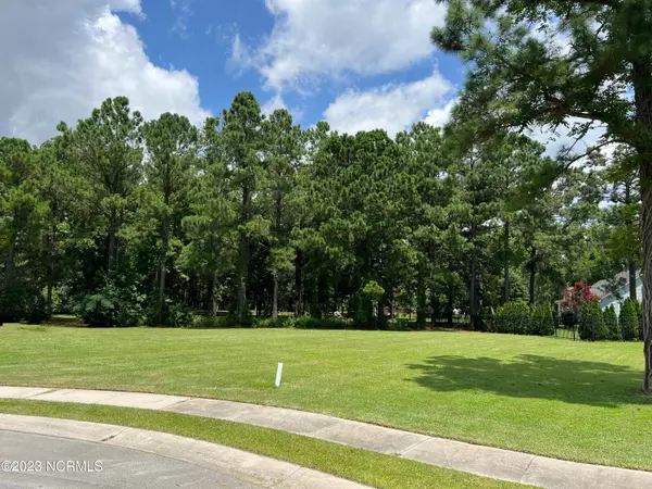 Swansboro, NC 28584,302 Pine Bay CT