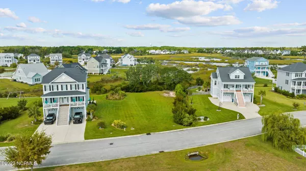 1504 Mainsail RD, Morehead City, NC 28557