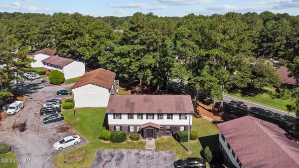 Jacksonville, NC 28546,102 Ravenwood DR #B