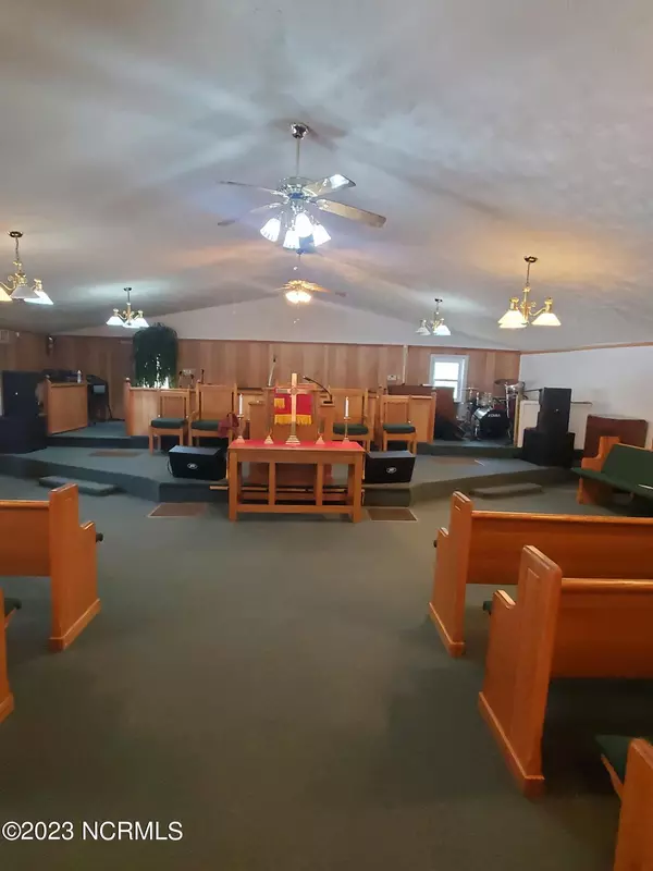 Laurinburg, NC 28352,524 Roseville ST