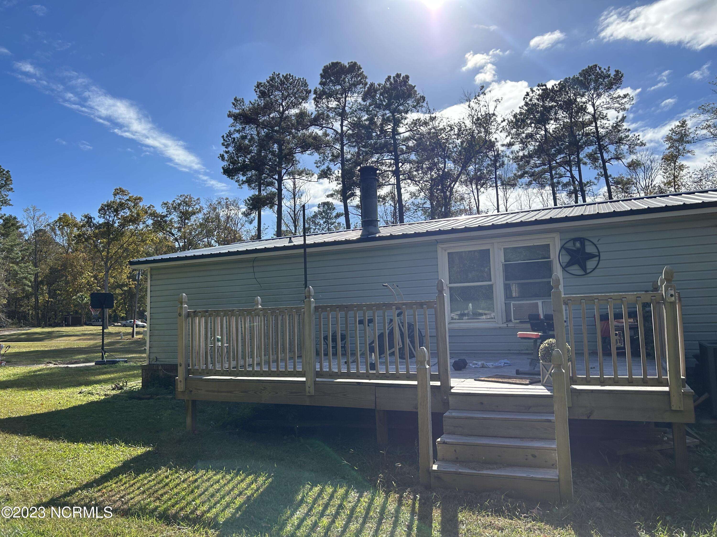 Delco, NC 28436,3355 Livingston Chapel RD