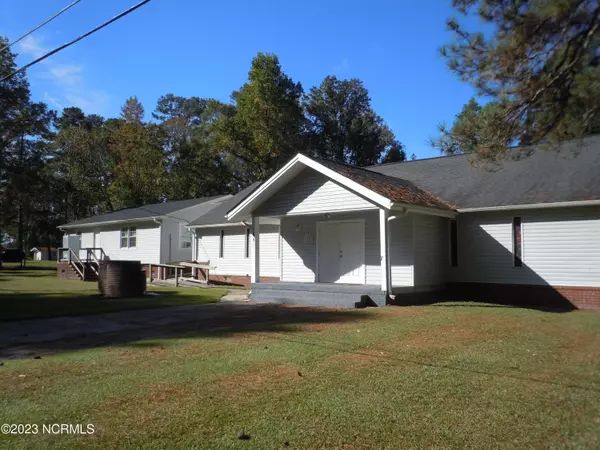 Whiteville, NC 28472,199 Forest DR W