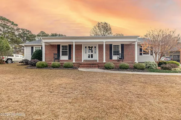 610 Gloucester RD,  Goldsboro,  NC 27534