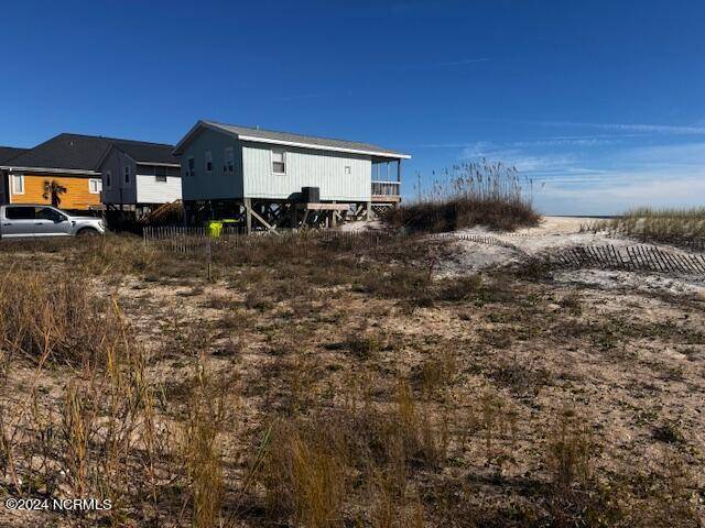 1210 N Shore DR, Surf City, NC 28445