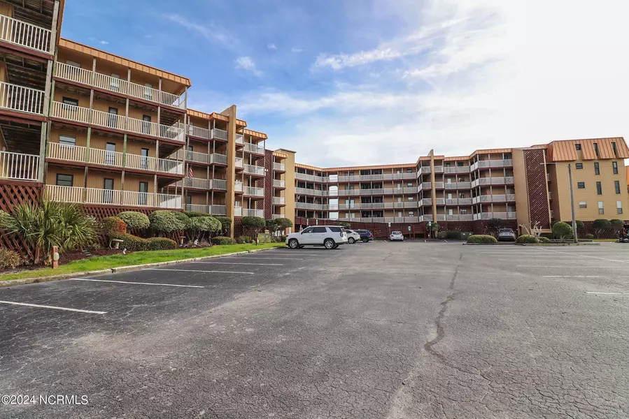 1866 New River Inlet RD #Unit 3302c, North Topsail Beach, NC 28460