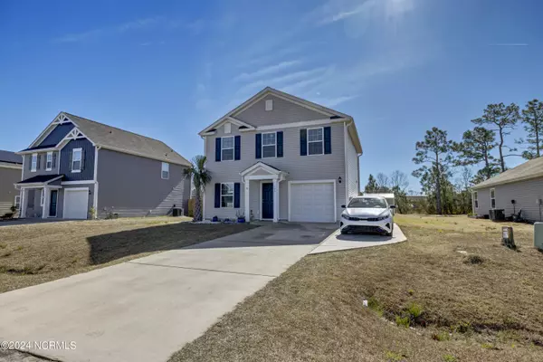 Holly Ridge, NC 28445,396 Hope LN