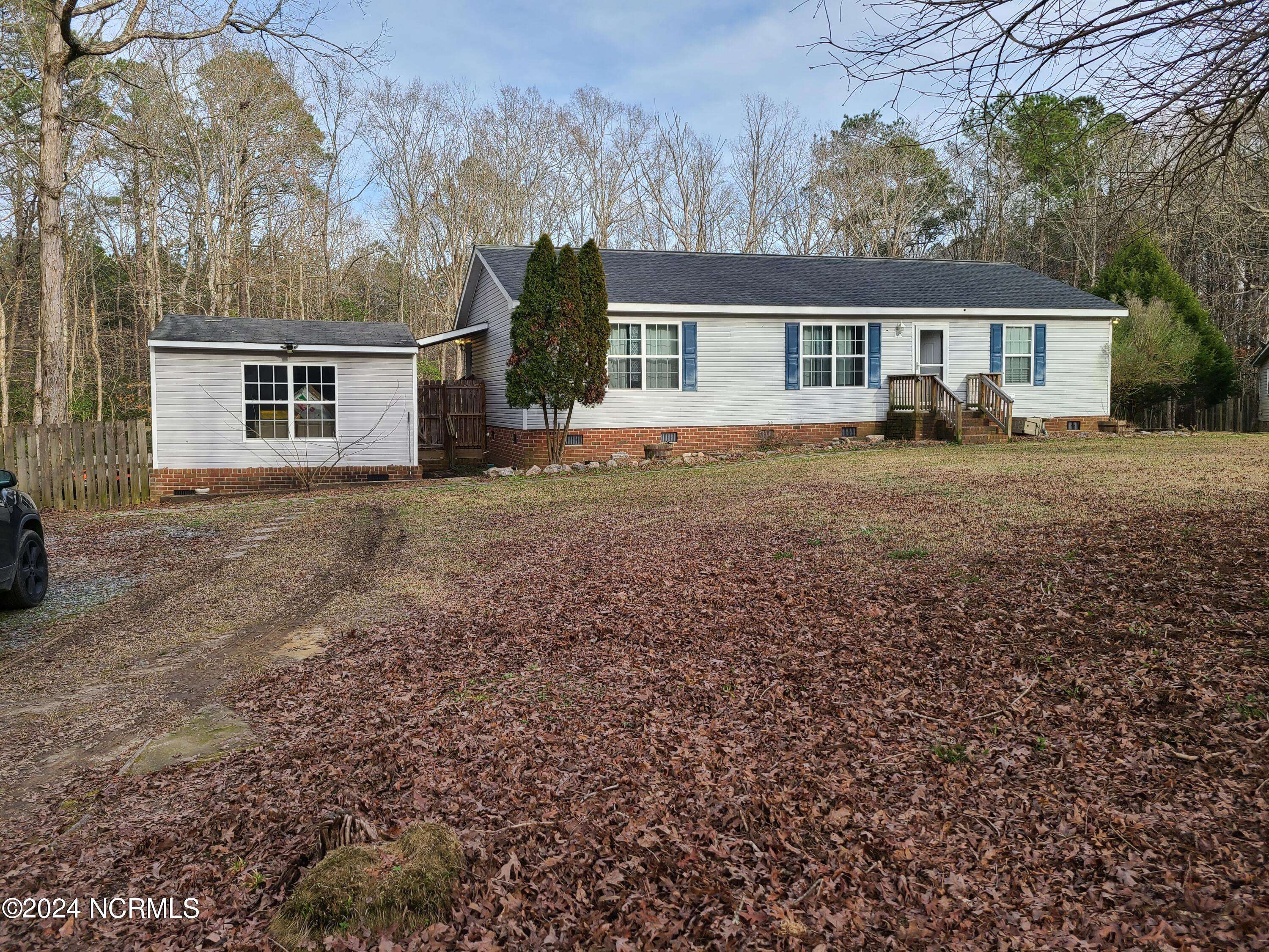 118 Harper LN, Como, NC 27818
