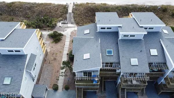 North Topsail Beach, NC 28460,1774 New River Inlet RD #5