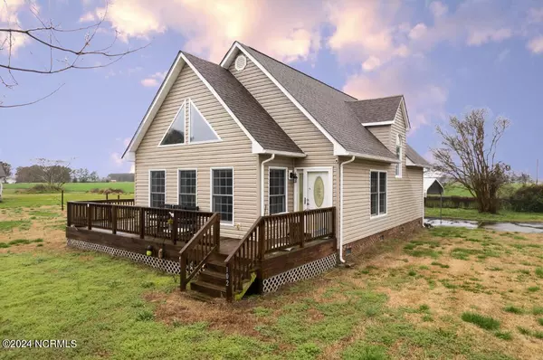 102 Webb ST,  Hertford,  NC 27944