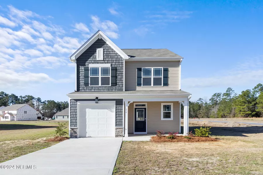 114 Sailfish PL, Raeford, NC 28376