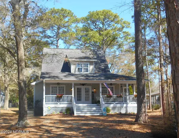 Southport, NC 28461,208 Park Avenue Ext