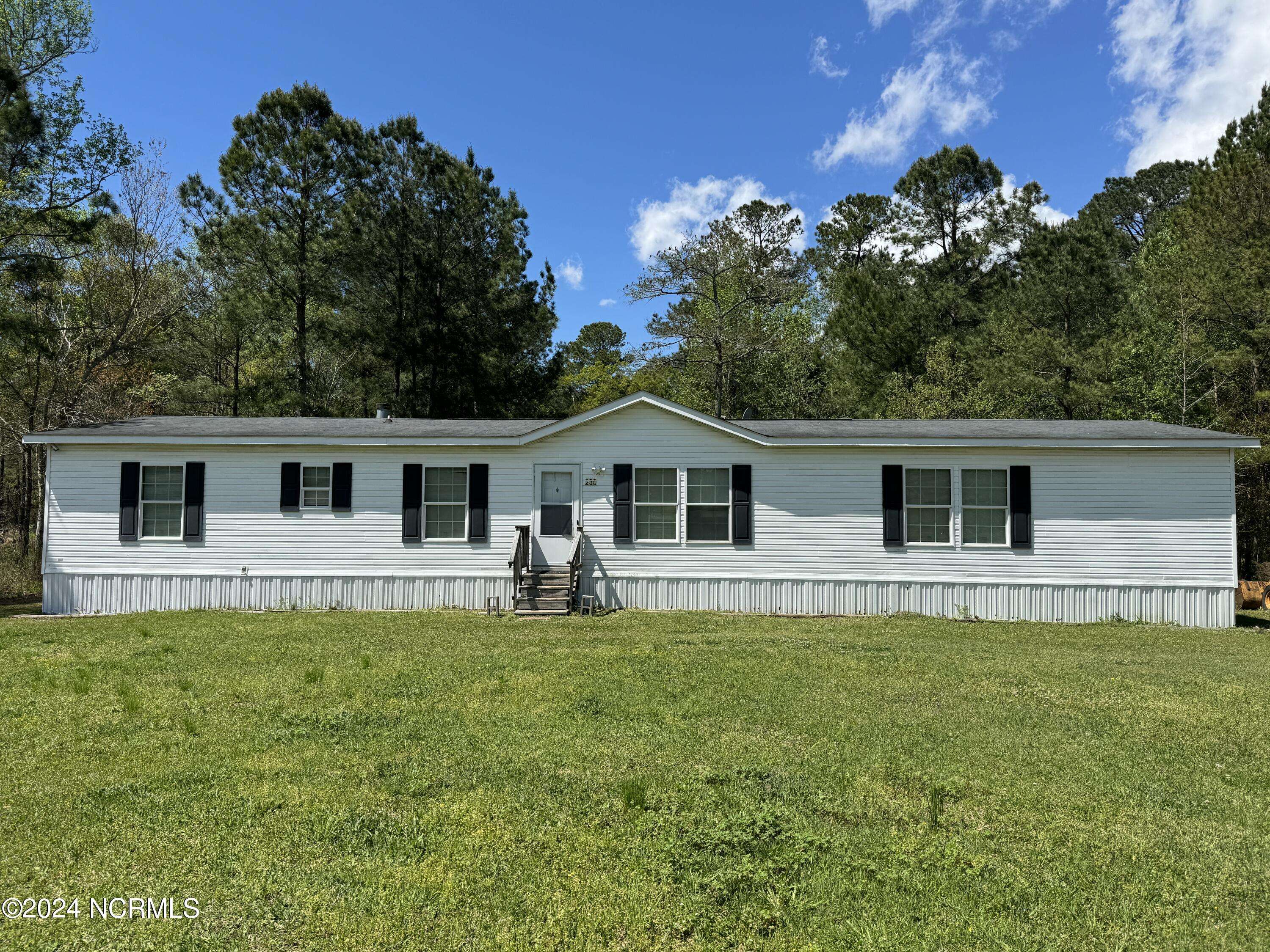 230 Freeman RD, Bolton, NC 28423