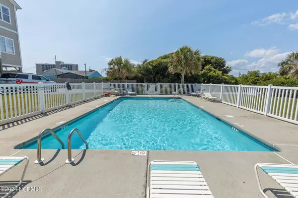 Atlantic Beach, NC 28512,105 Beachwood DR #1a