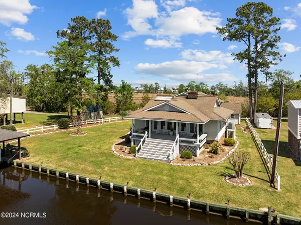 Chocowinity, NC 27817,82 Canal CT