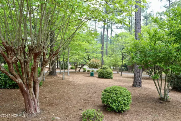 Southern Pines, NC 28387,1320 E Hedgelawn WAY