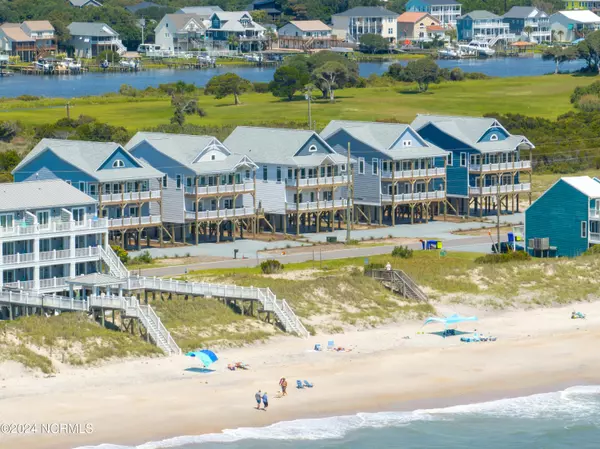 North Topsail Beach, NC 28460,1435 New River Inlet RD