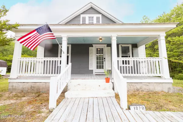 Edenton, NC 27932,107 Holley Grove RD ## B