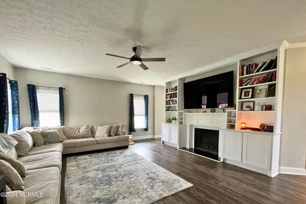 Jacksonville, NC 28540,402 S Bluff CIR