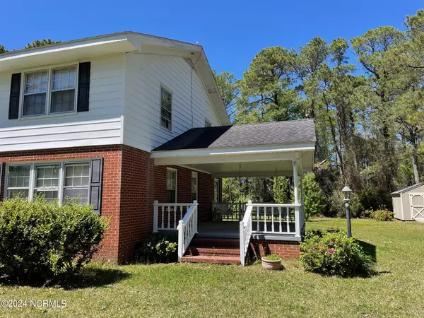 Cedar Island, NC 28520,152 W Bayshore DR