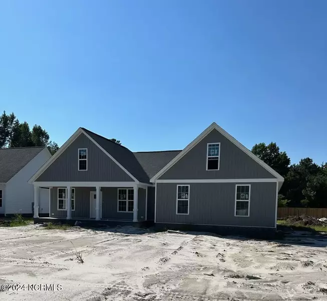 321 Bobbys DR, Newport, NC 28570