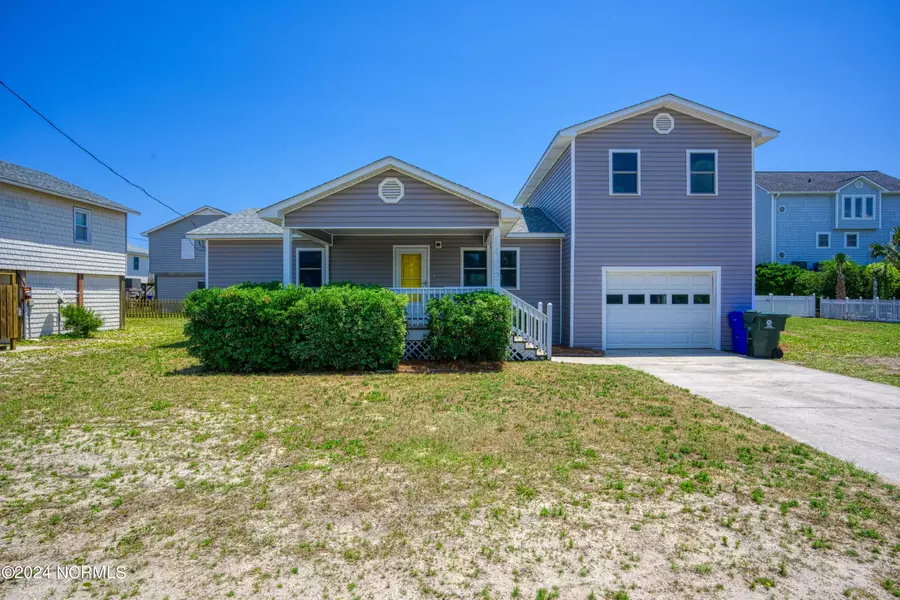 1422 N New River DR, Surf City, NC 28445