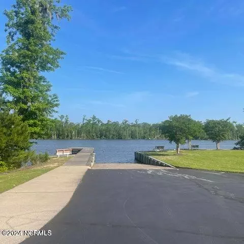 Edenton, NC 27932,445 Riversound DR