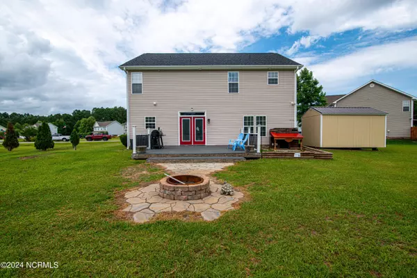 Maysville, NC 28555,200 Azalea Blossom CT