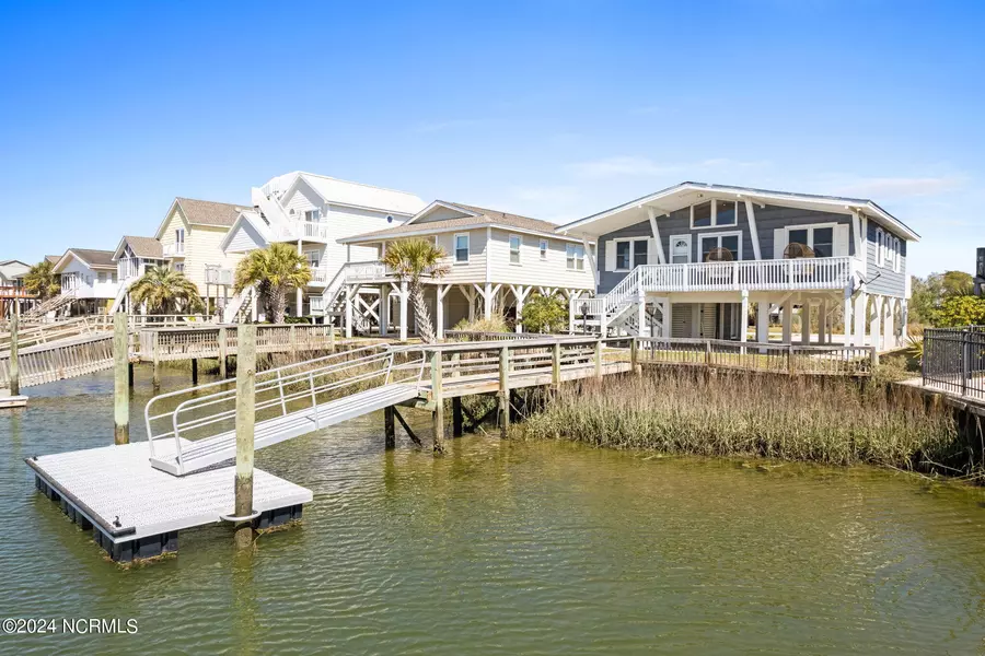 53 Monroe ST, Ocean Isle Beach, NC 28469