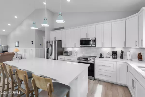 Holden Beach, NC 28462,1045 Coquina Cove DR