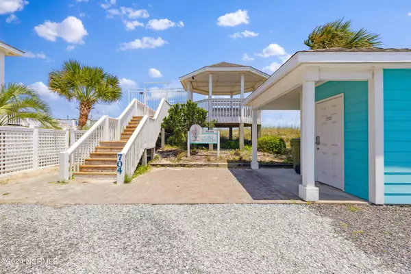 Kure Beach, NC 28449,521 Kure Village WAY