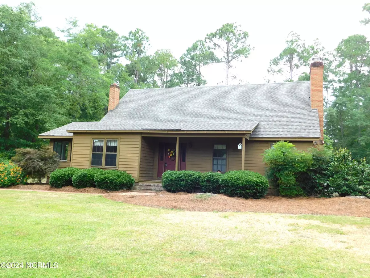Laurinburg, NC 28352,11321 Loch Lomond DR