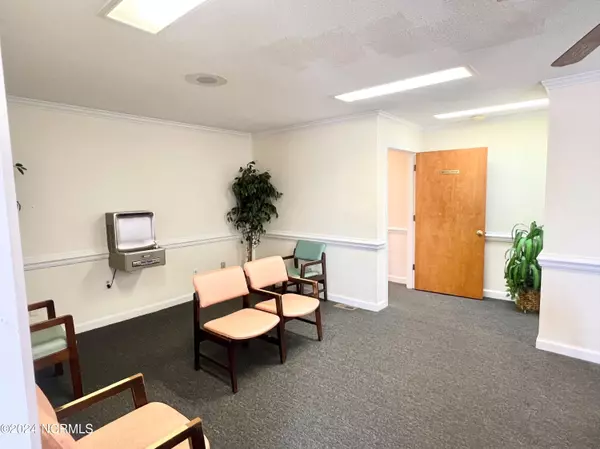 Rocky Mount, NC 27804,140 N Englewood DR