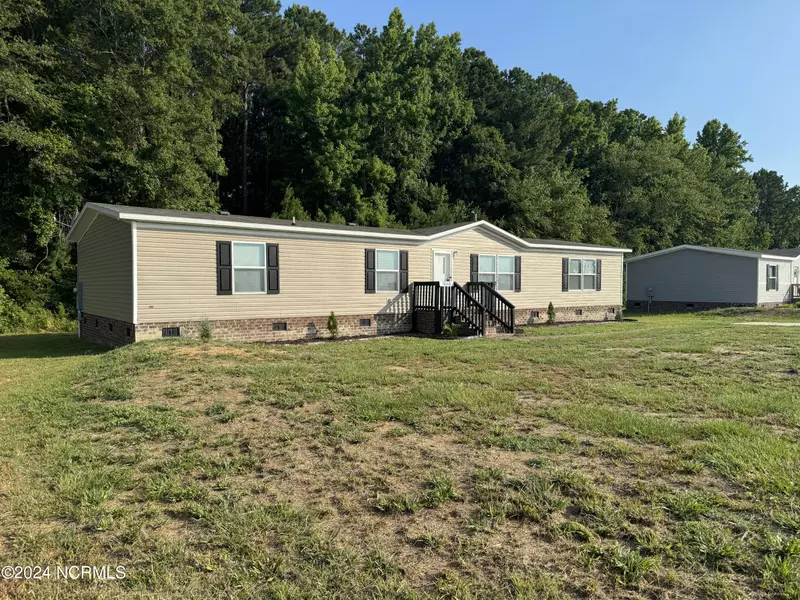 15748 Nc Highway 11, Bethel, NC 27812