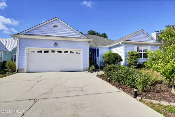 837 Settlers LN, Kure Beach, NC 28449
