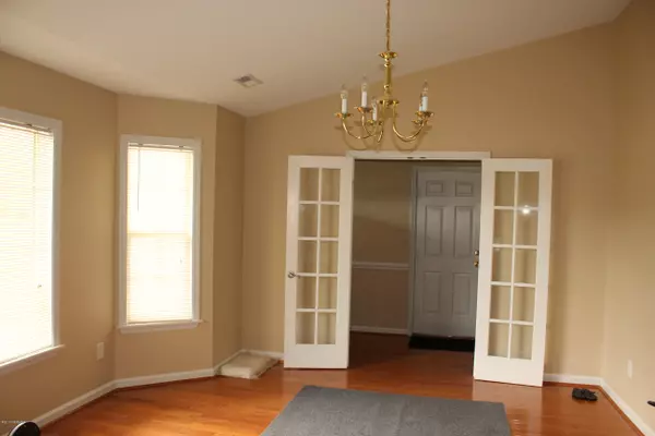 Swansboro, NC 28584,302 Clamdigger CT