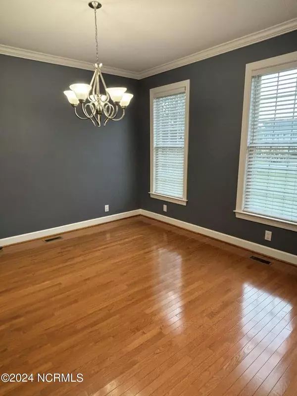 Clinton, NC 28328,142 Timberlake DR