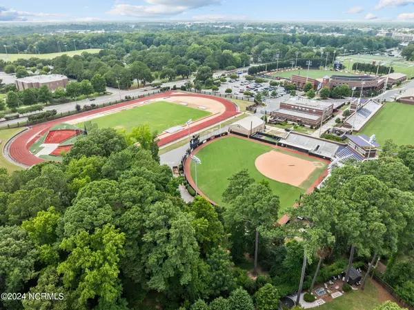 Greenville, NC 27858,909 Greenville BLVD SE