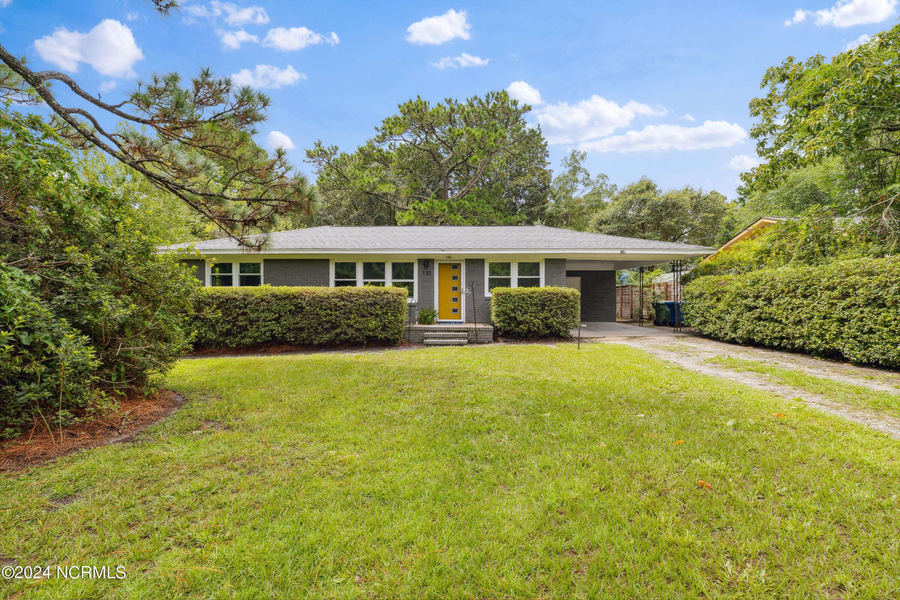 120 Shorewood Hills DR, Wilmington, NC 28409
