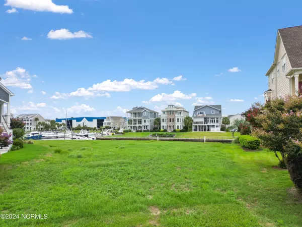 Southport, NC 28461,4447 Midshipman CT #SE